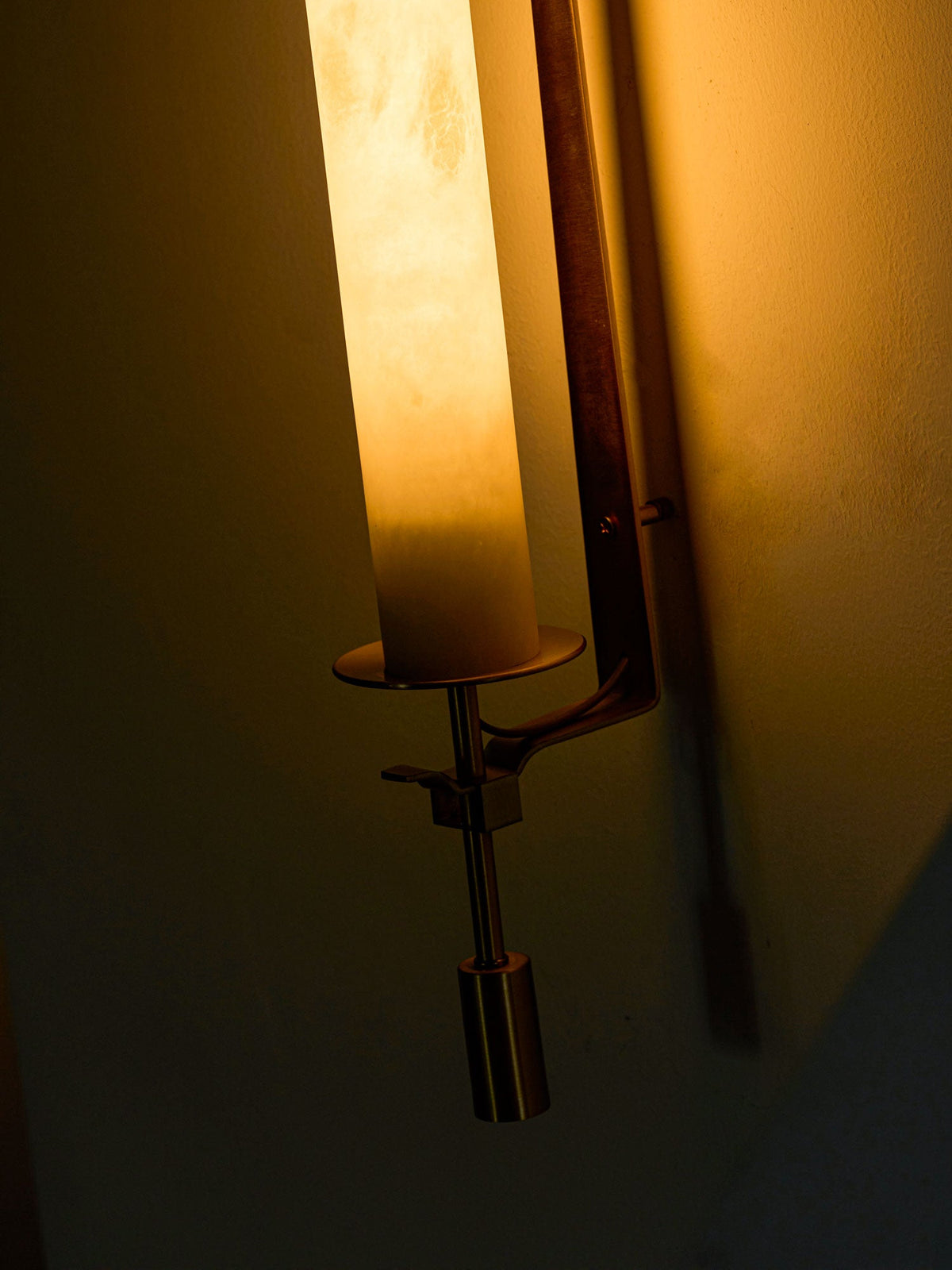 Fontanelle Alabaster Wall Lamp