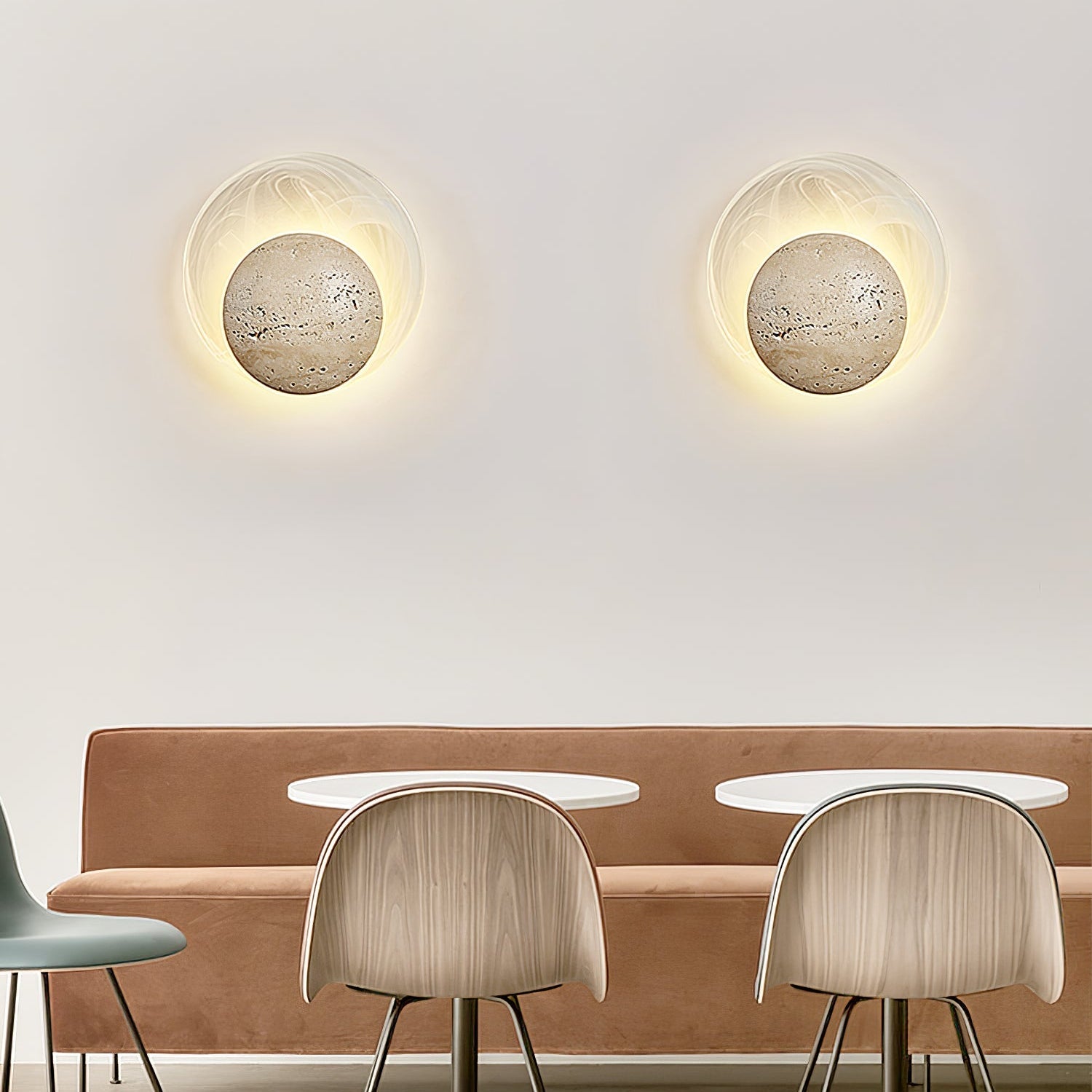 Applique murale moderne Lennard en Travertin jaune