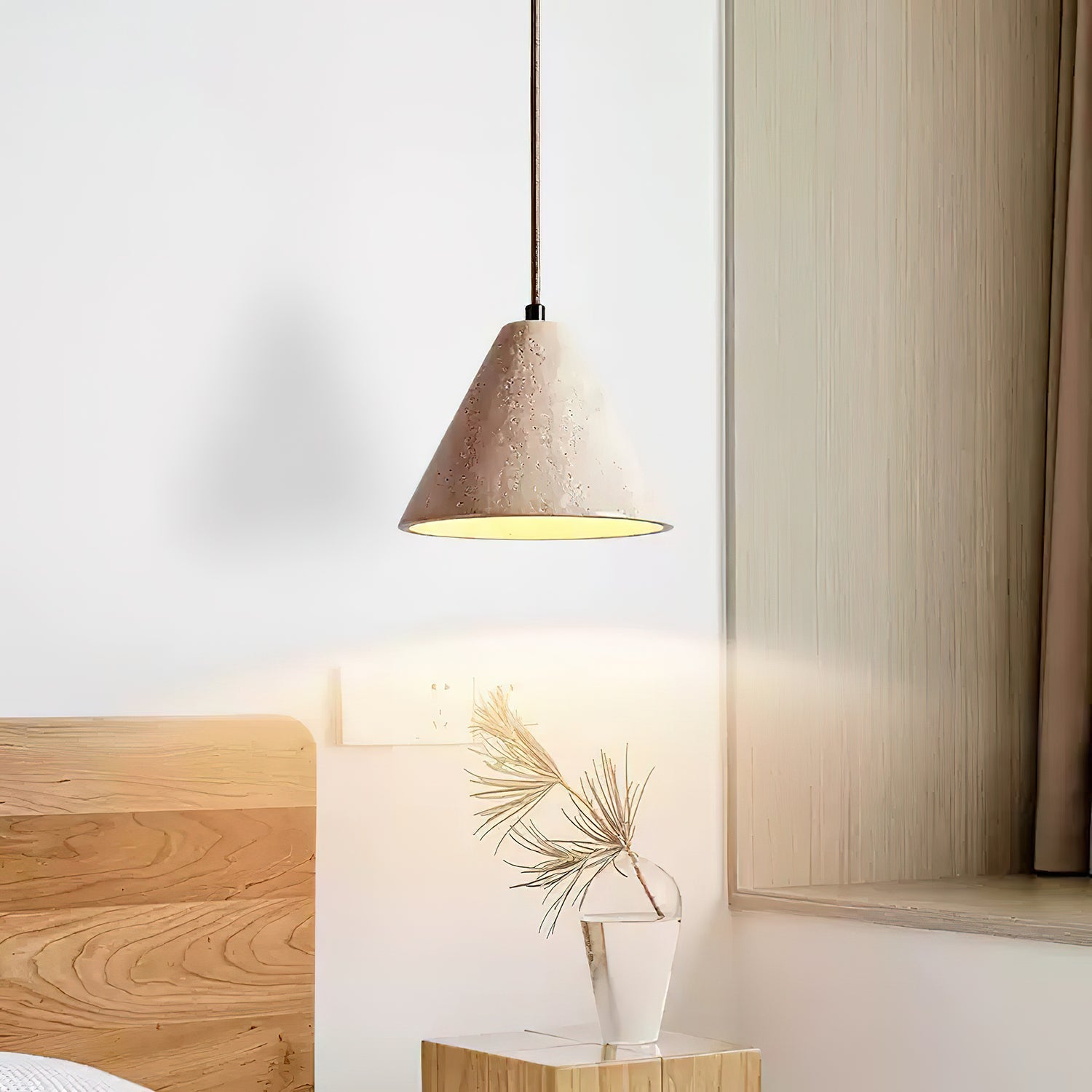 Suspension moderne Roderick en Travertin jaune