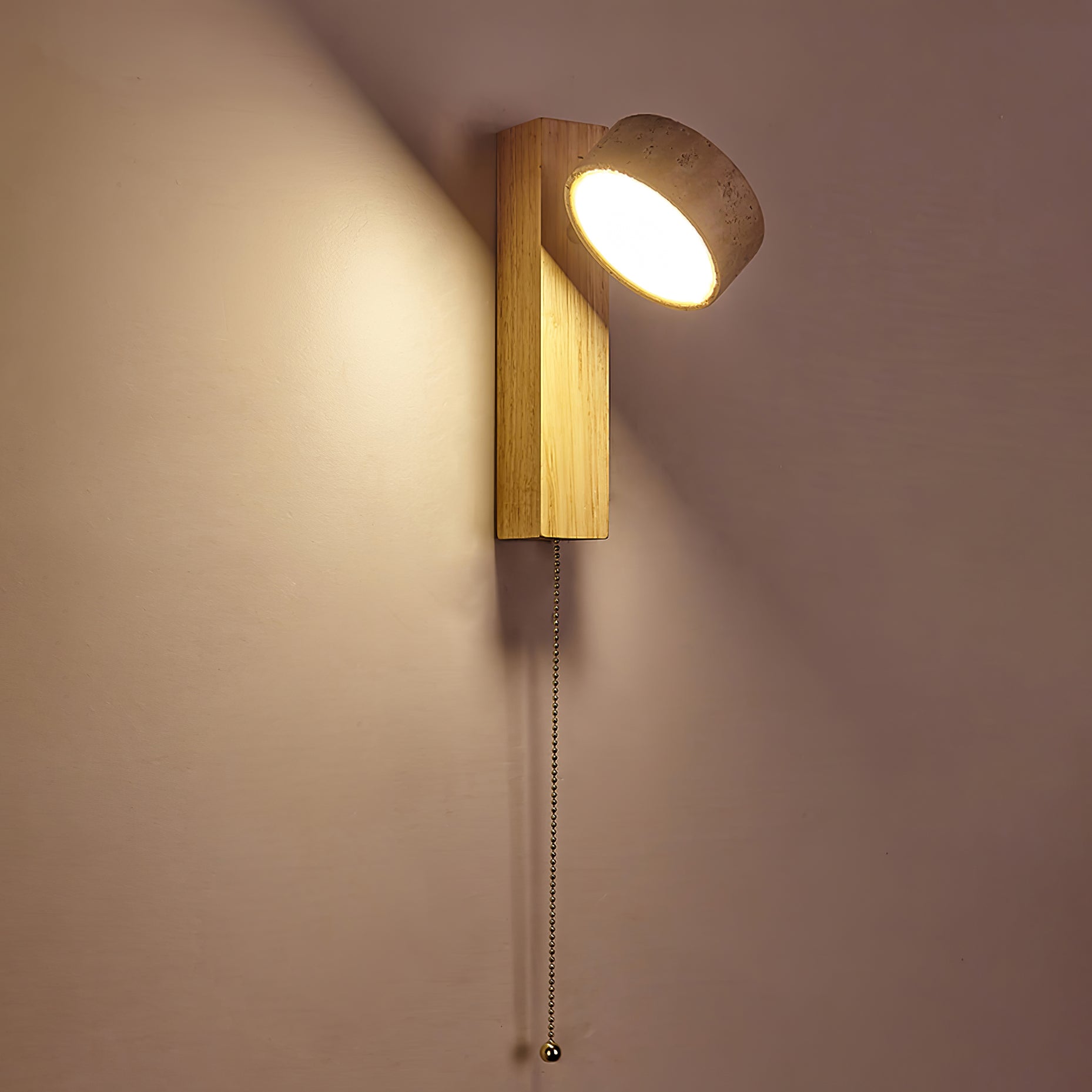 Applique murale moderne Haagen en Noyer bois et travertin jaune