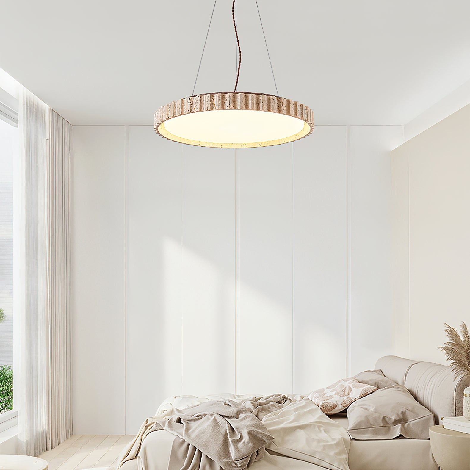 Suspension moderne Marsden en Travertin jaune et blanc