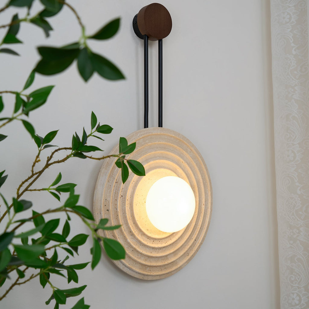 Applique murale moderne Crosby en Travertin Bois et beige