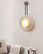 Applique murale moderne Crosby en Travertin Foncé noyer et beige