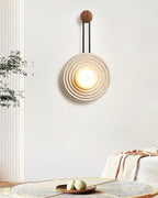 Applique murale moderne Crosby en Travertin Foncé noyer et beige