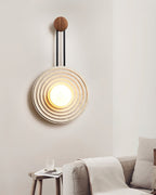 Applique murale moderne Crosby en Travertin Bois et beige