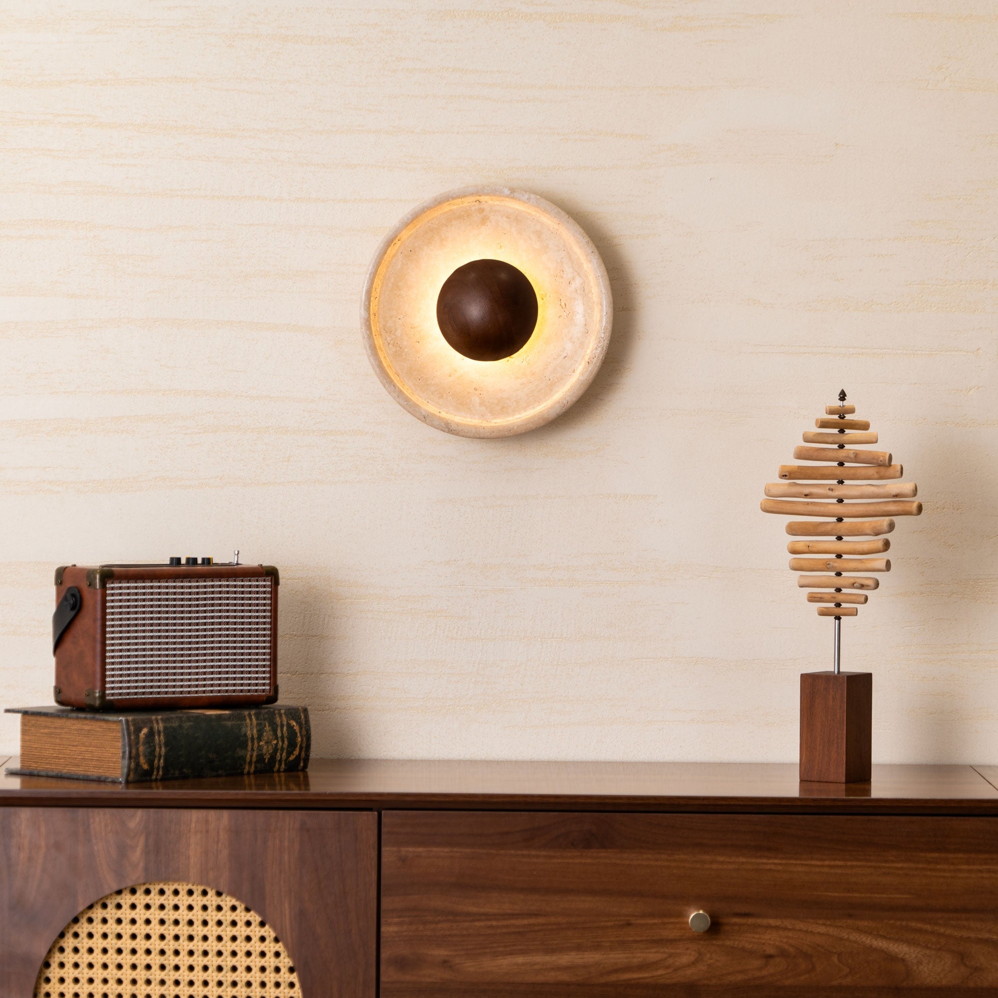 Applique murale moderne Radley en Bois et travertin jaune