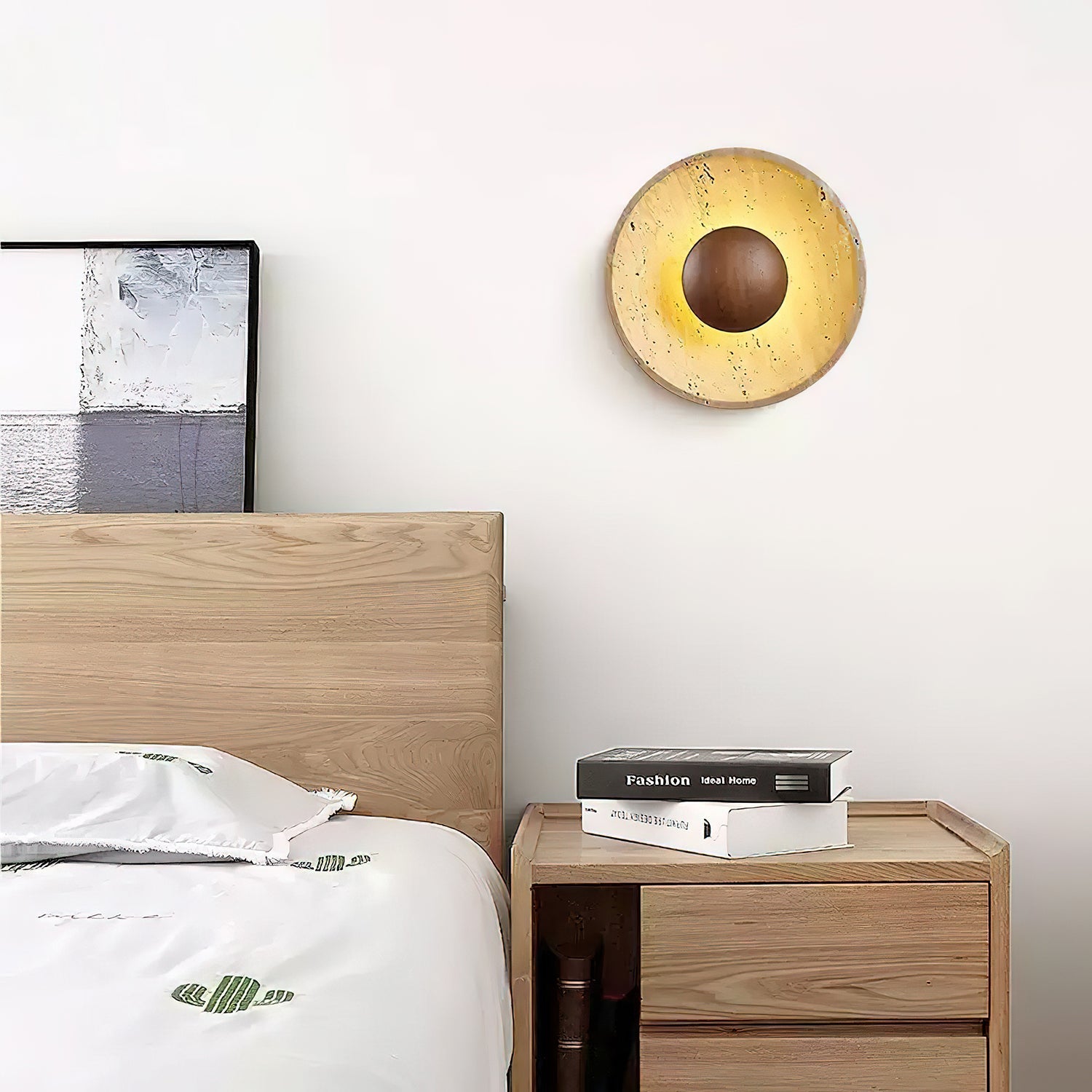 Applique murale moderne Radley en Noyer et travertin jaune