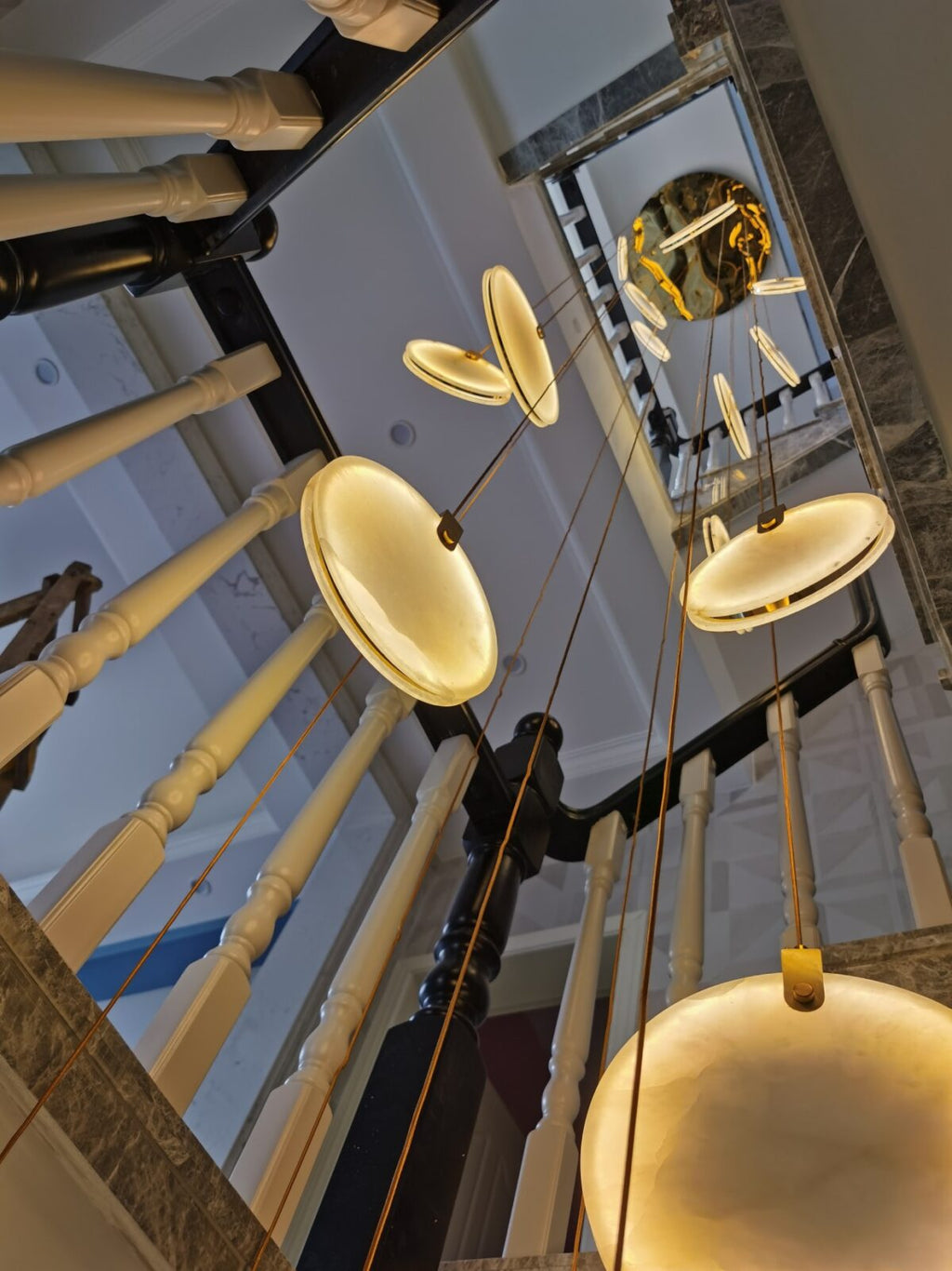 Suspension moderne Walder en Albâtre Or et blanc