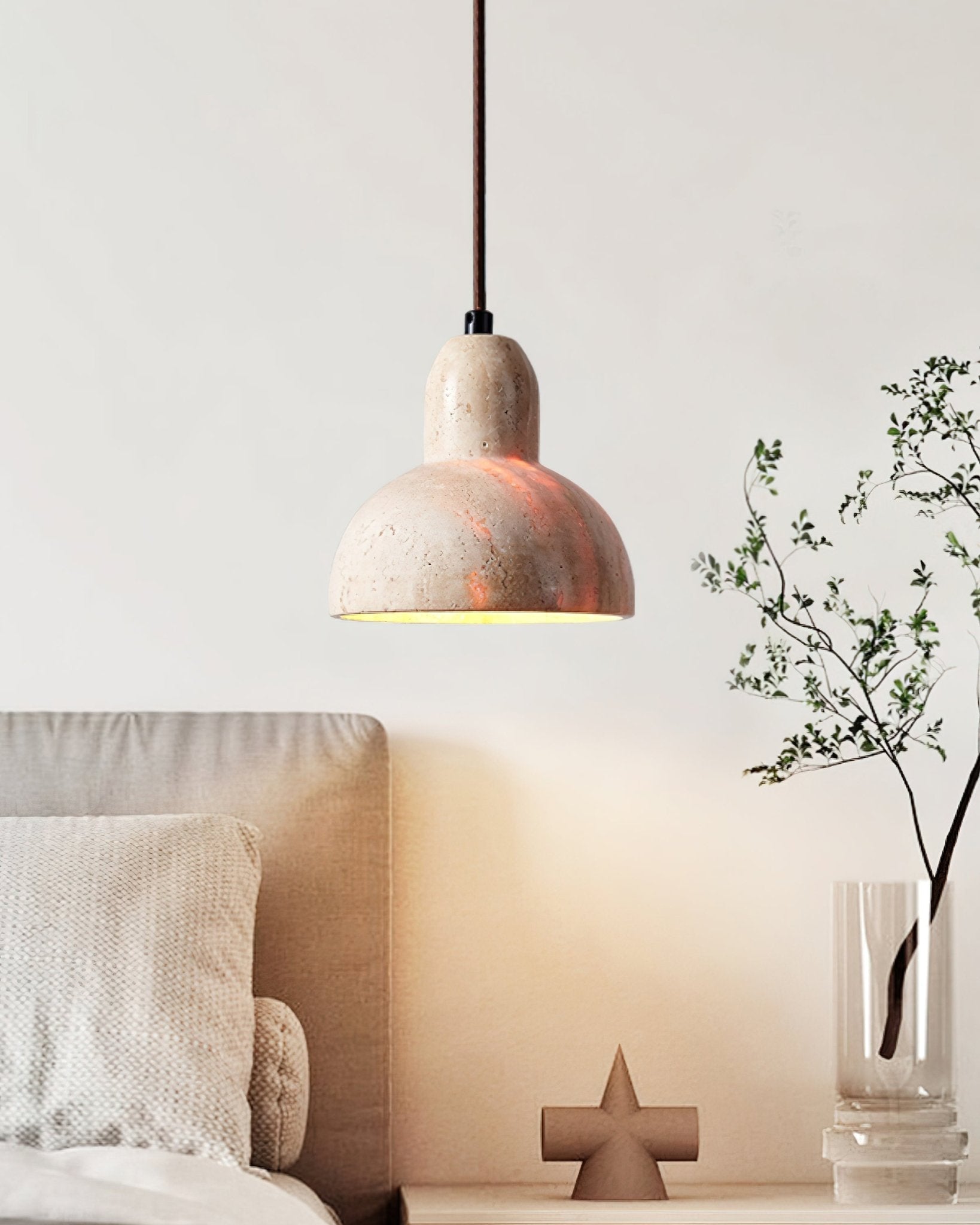 Suspension moderne Erland en Noir travertin