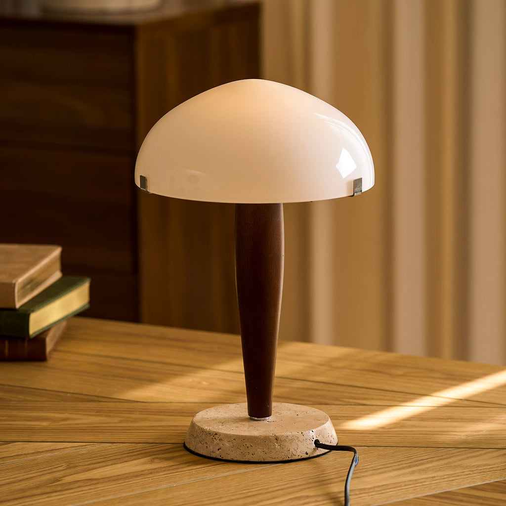 Lampe à poser moderne Magnar en Marbre Foncé noyer et blanc