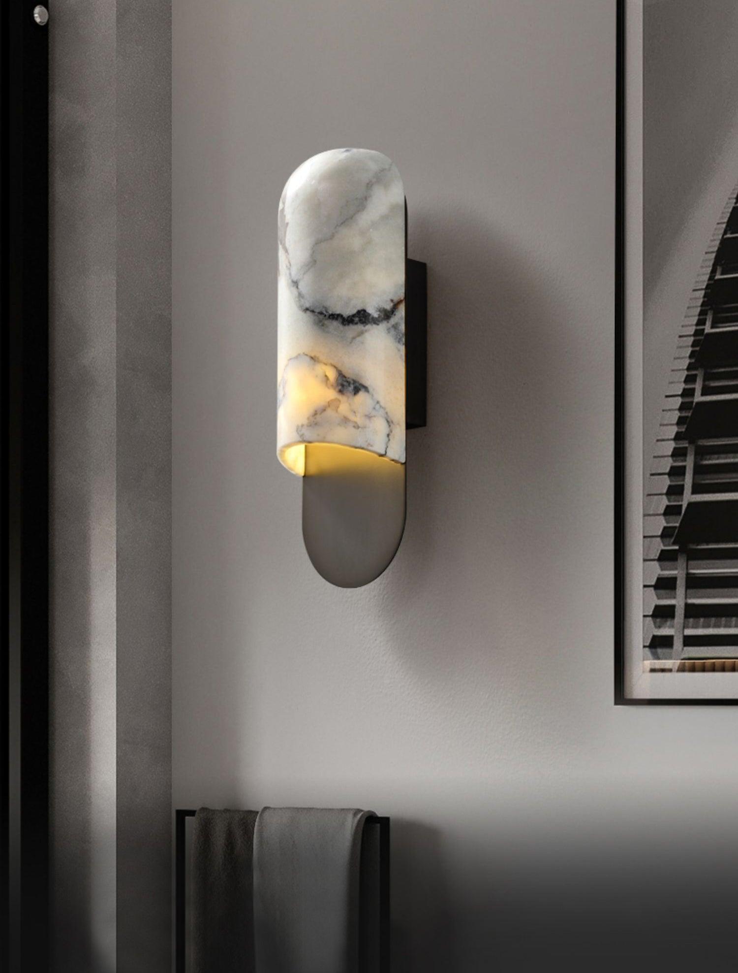 Applique murale moderne Zayne en Marbre Blanc et doré