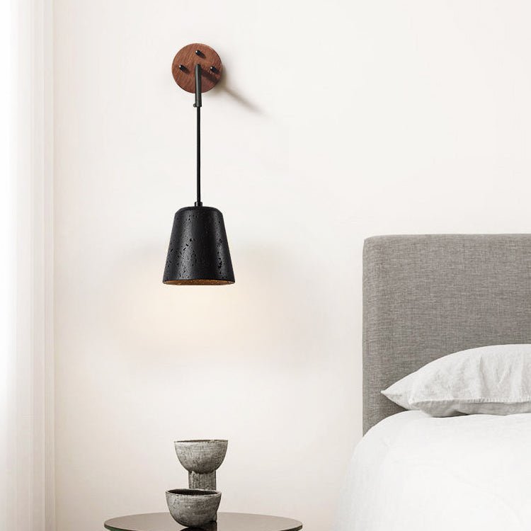 Applique murale moderne Ottarr en Noyer bois et noir travertin
