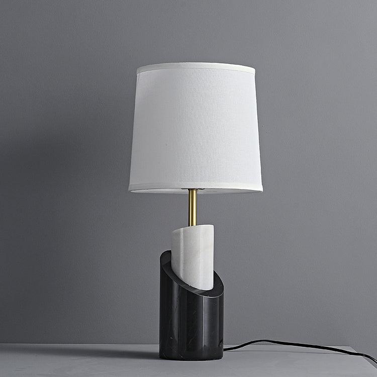 Lampe à poser moderne Hjor en Laiton Noir et blanc