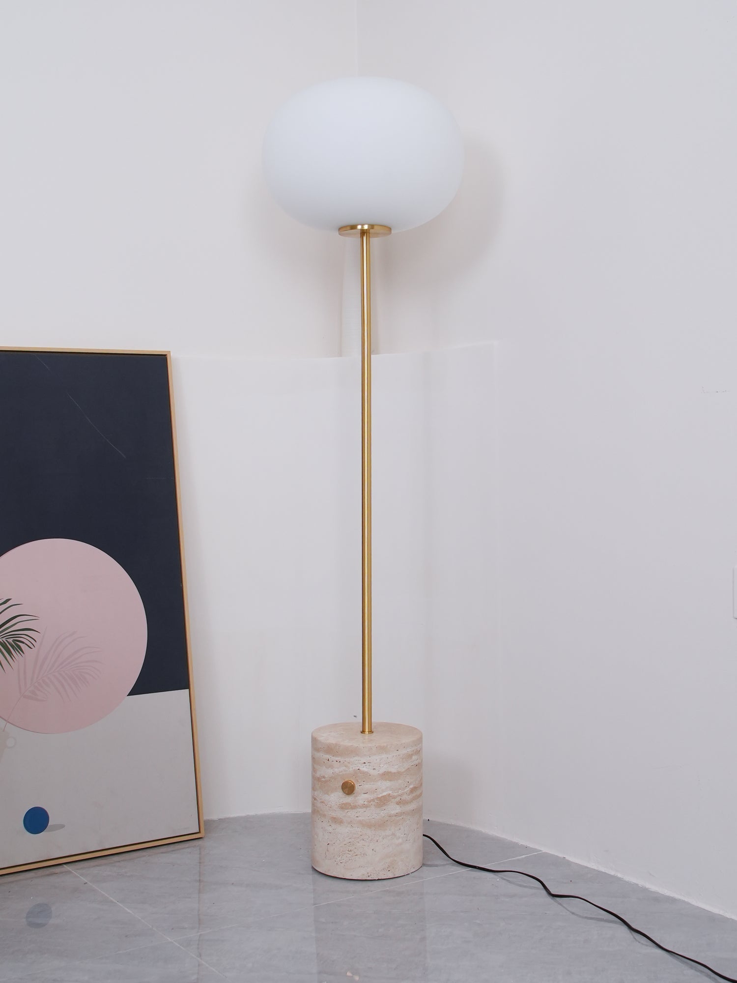 Lampadaire moderne Dren en Travertin Noir et blanc marbre
