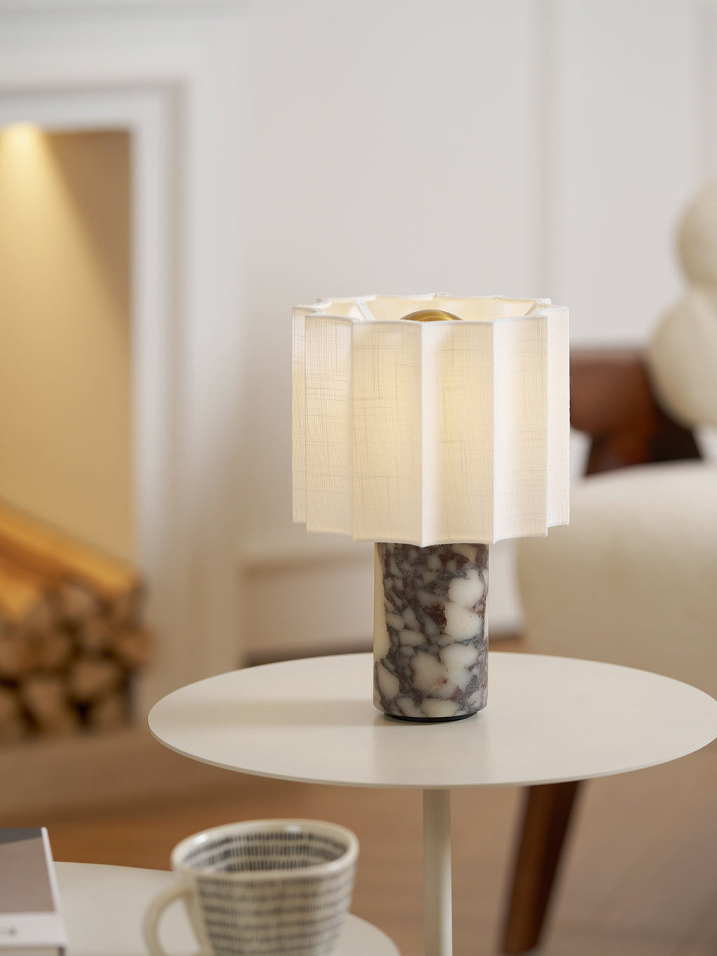 Lampe à poser moderne Evan en Marbre Noir et blanc