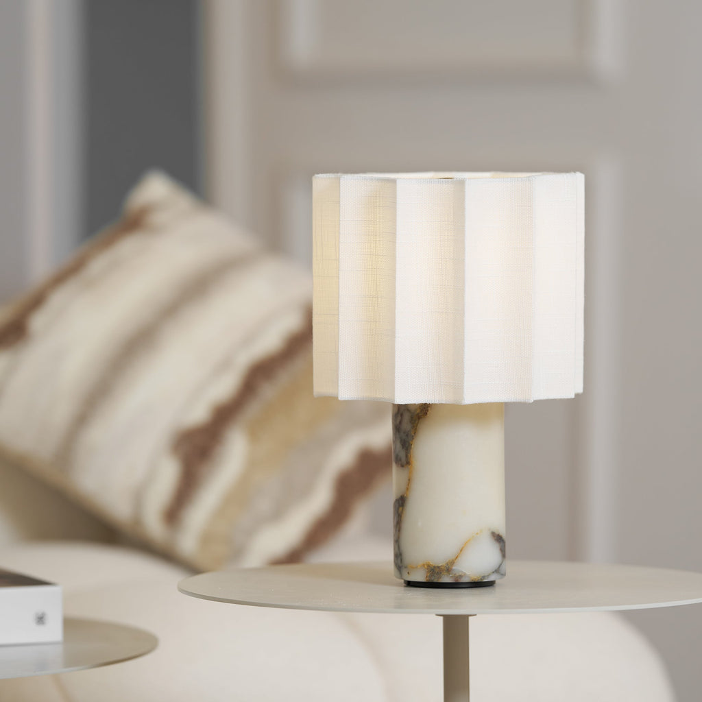 Lampe à poser moderne Evan en Marbre Noir et blanc