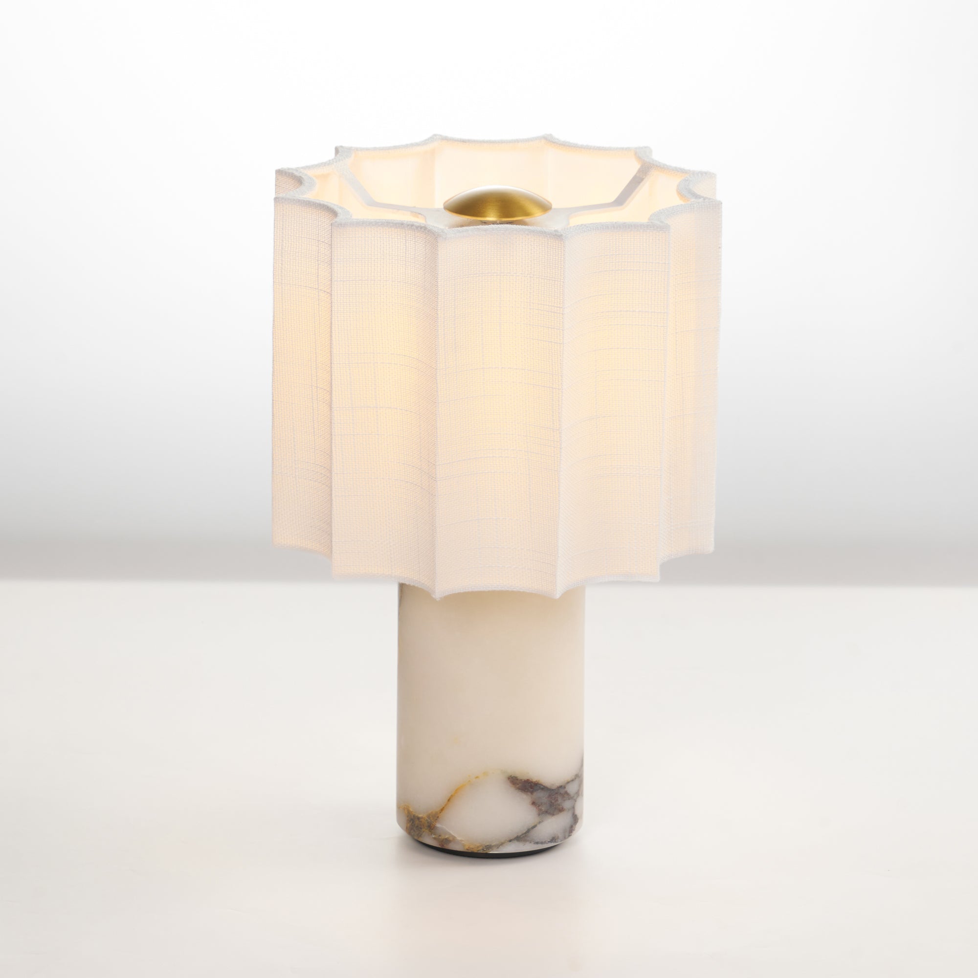 Lampe à poser moderne Evan en Marbre Noir et blanc