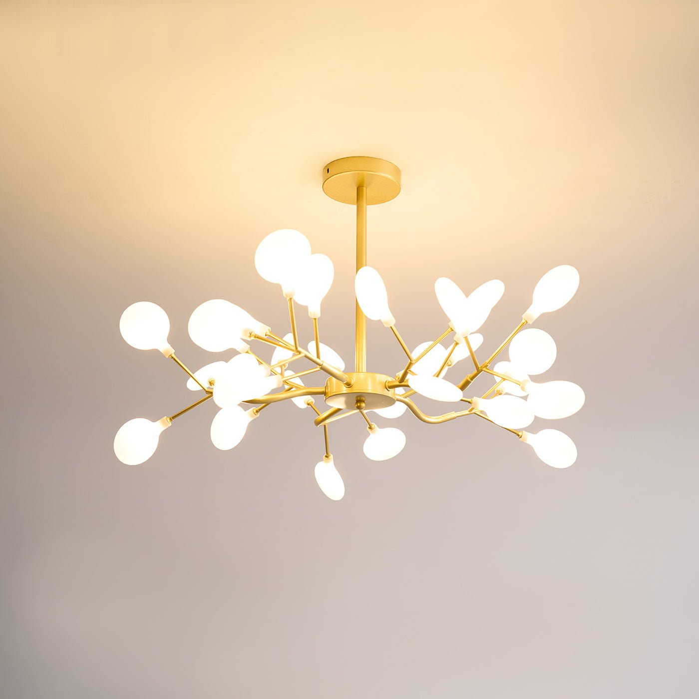 Lustre moderne Edmund en Acrylique Noir et blanc