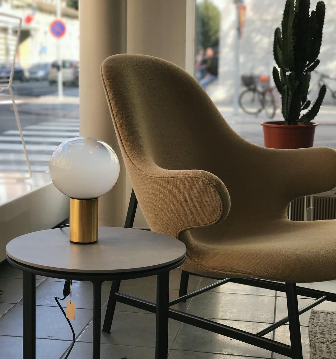 Lampe à poser moderne Hampus en Métal, Verre Cuivre