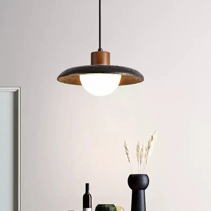 Suspension moderne Haarek en pierre Foncé noyer et noir travertin