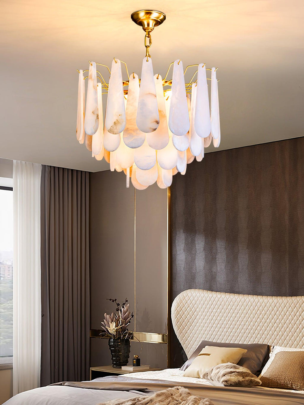 Lustre moderne Vrang en Albâtre Laiton et blanc