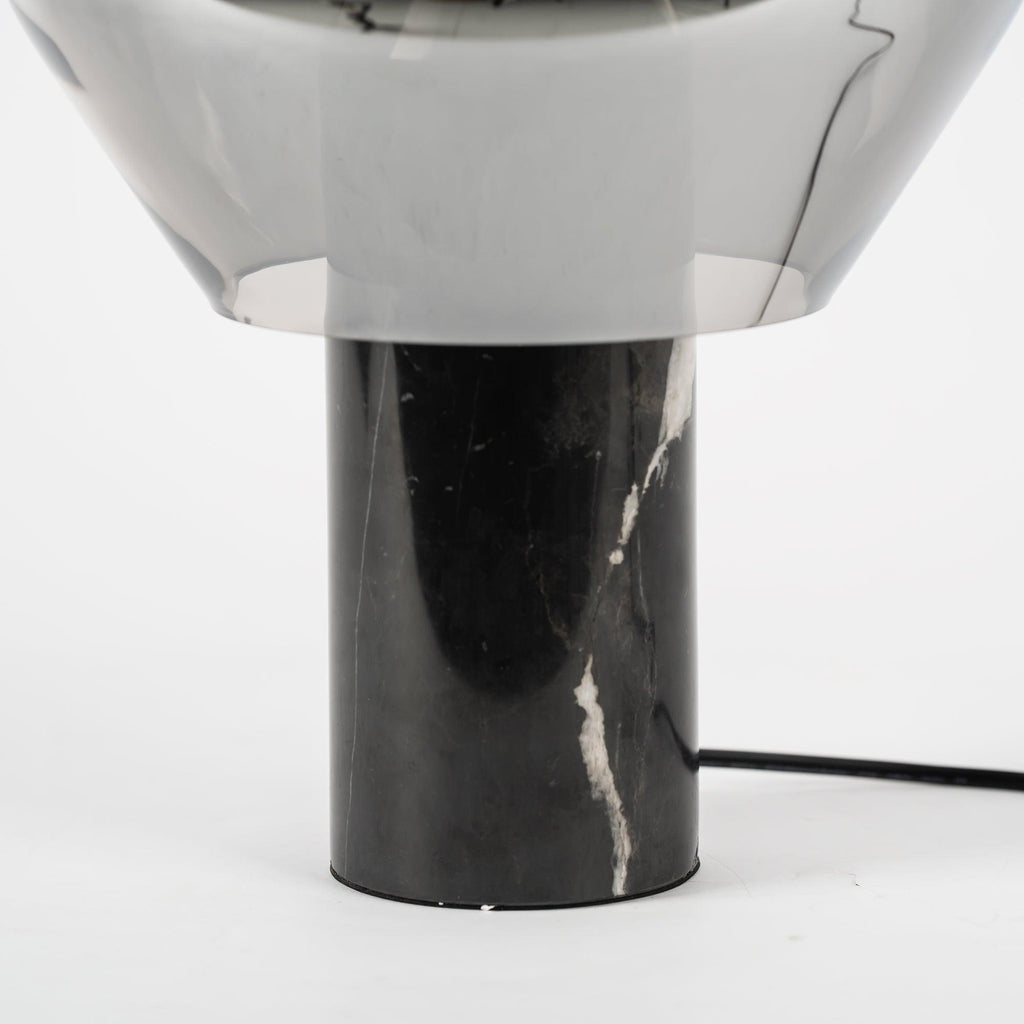 Lampe à poser moderne Gudik en Noir marbre et ambre verre