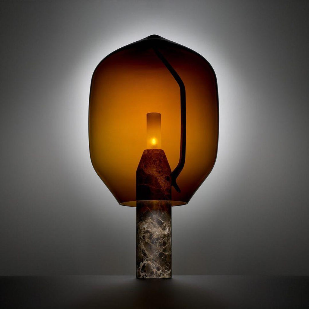 Lampe à poser moderne Gudik en Noir marbre et ambre verre