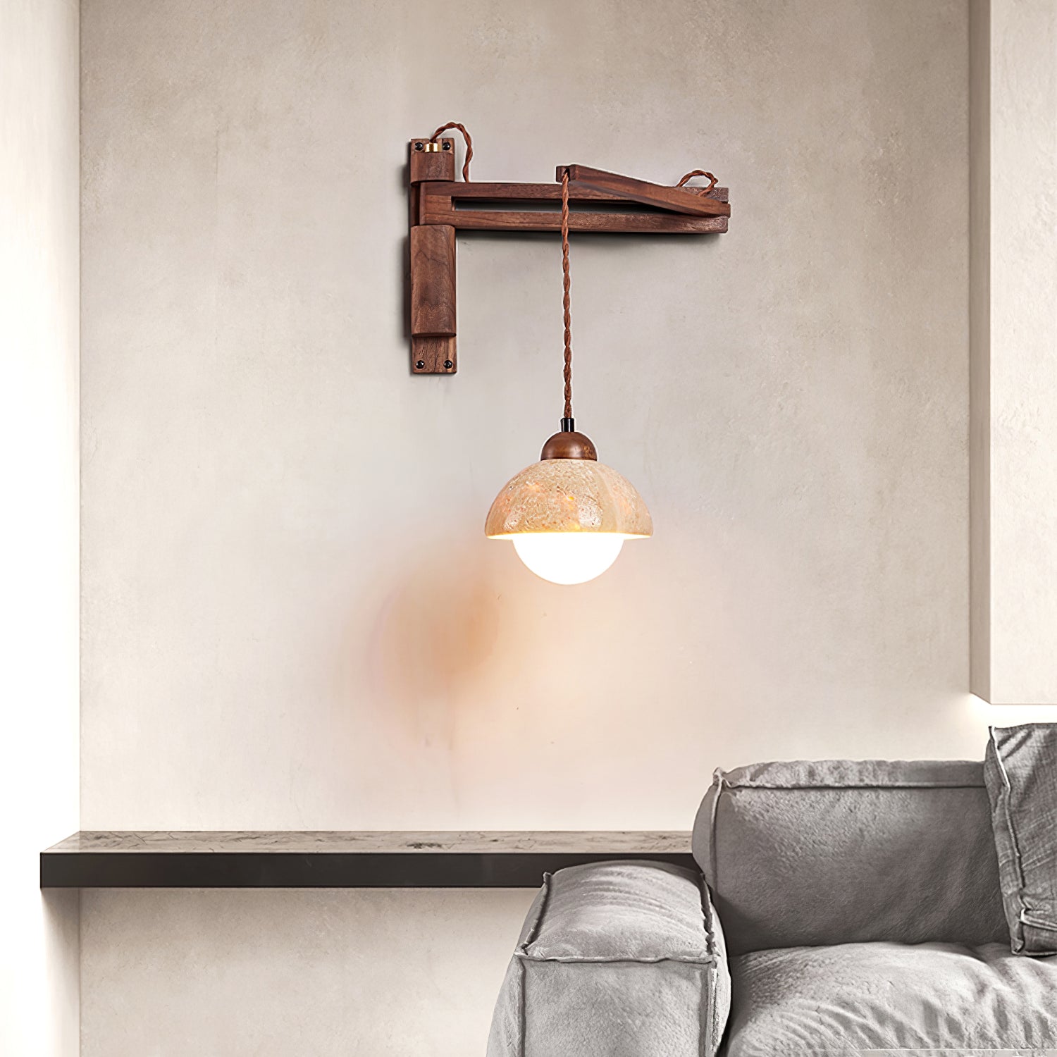 Applique murale moderne Wilmer en Travertin jaune et noyer