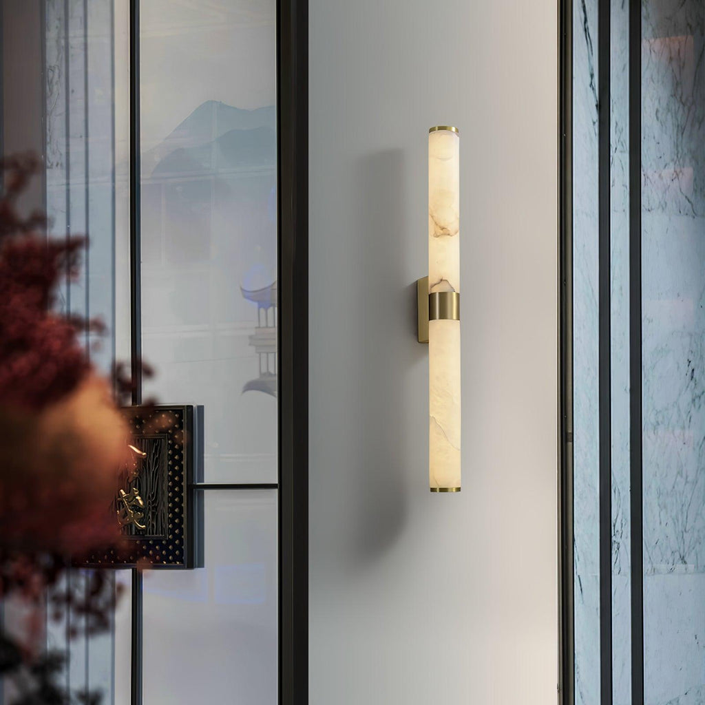 Applique murale moderne Arnlaug en Laiton et albâtre blanc