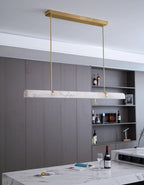 Lustre moderne Tellef en Albâtre Noir et blanc