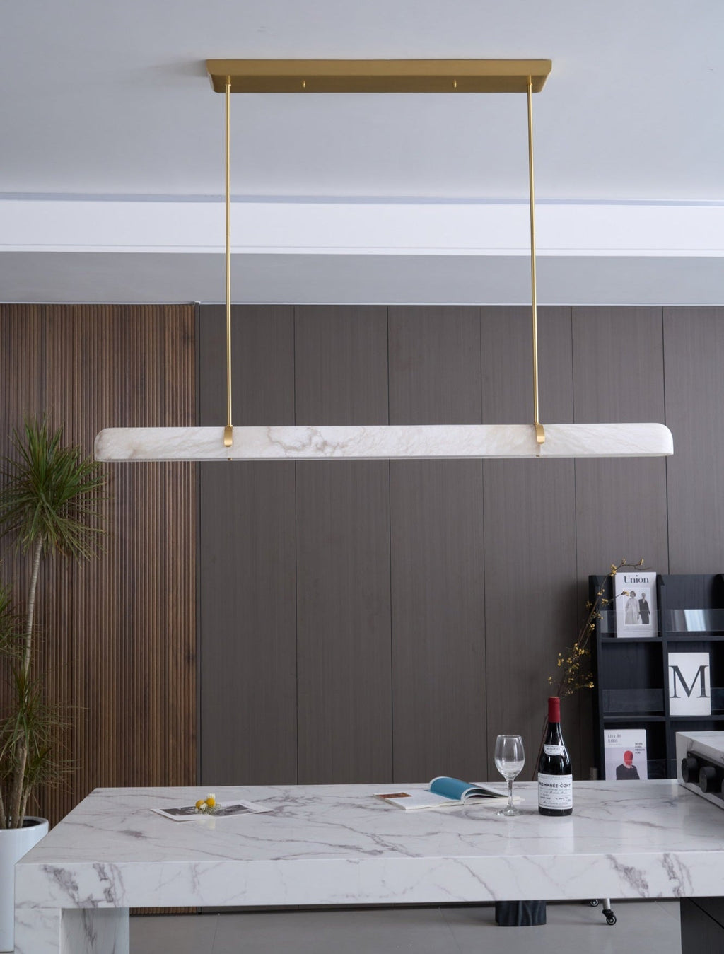 Lustre moderne Tellef en Albâtre Laiton et blanc