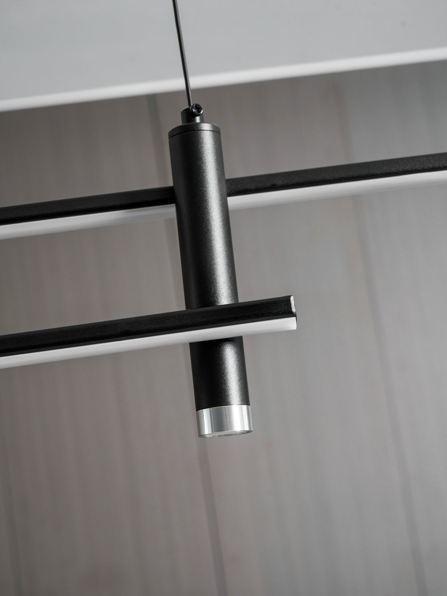 Suspension moderne Arho en Métal, Gel de silice Noir