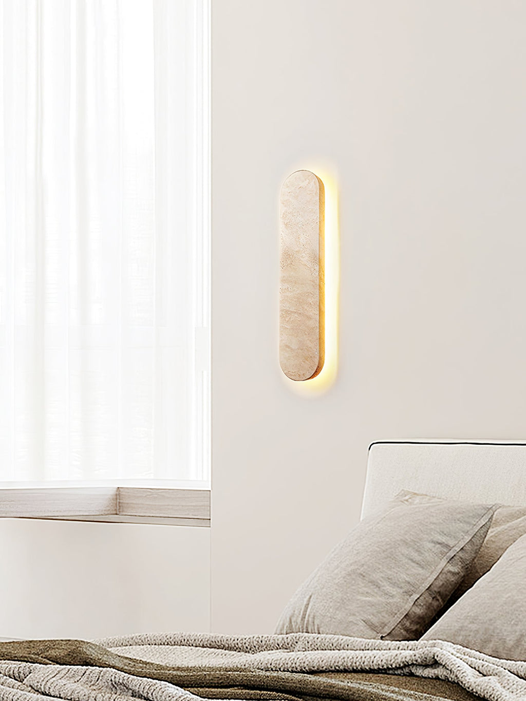 Applique murale moderne Wulfric en Travertin jaune