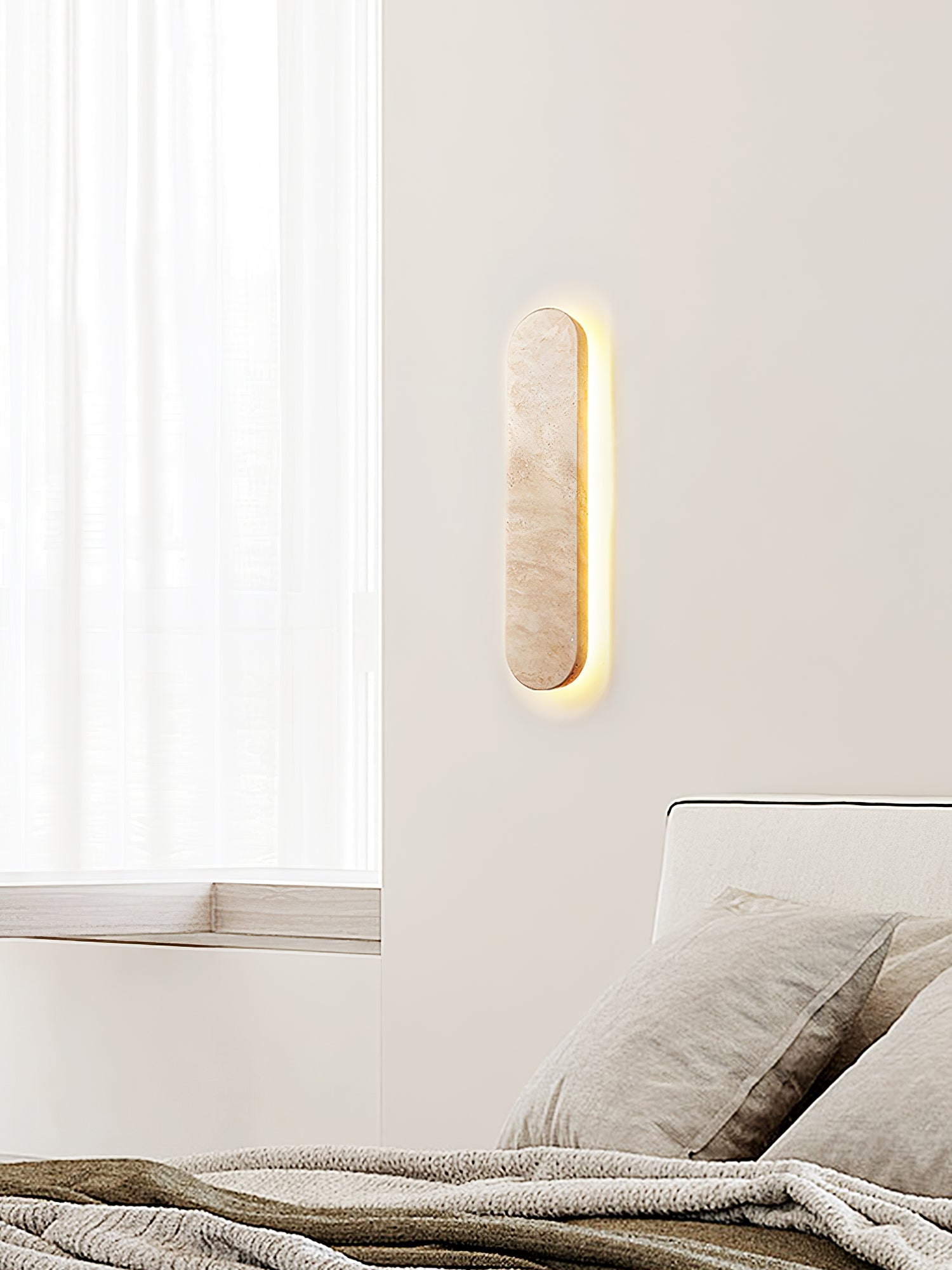 Applique murale moderne Wulfric en Travertin jaune