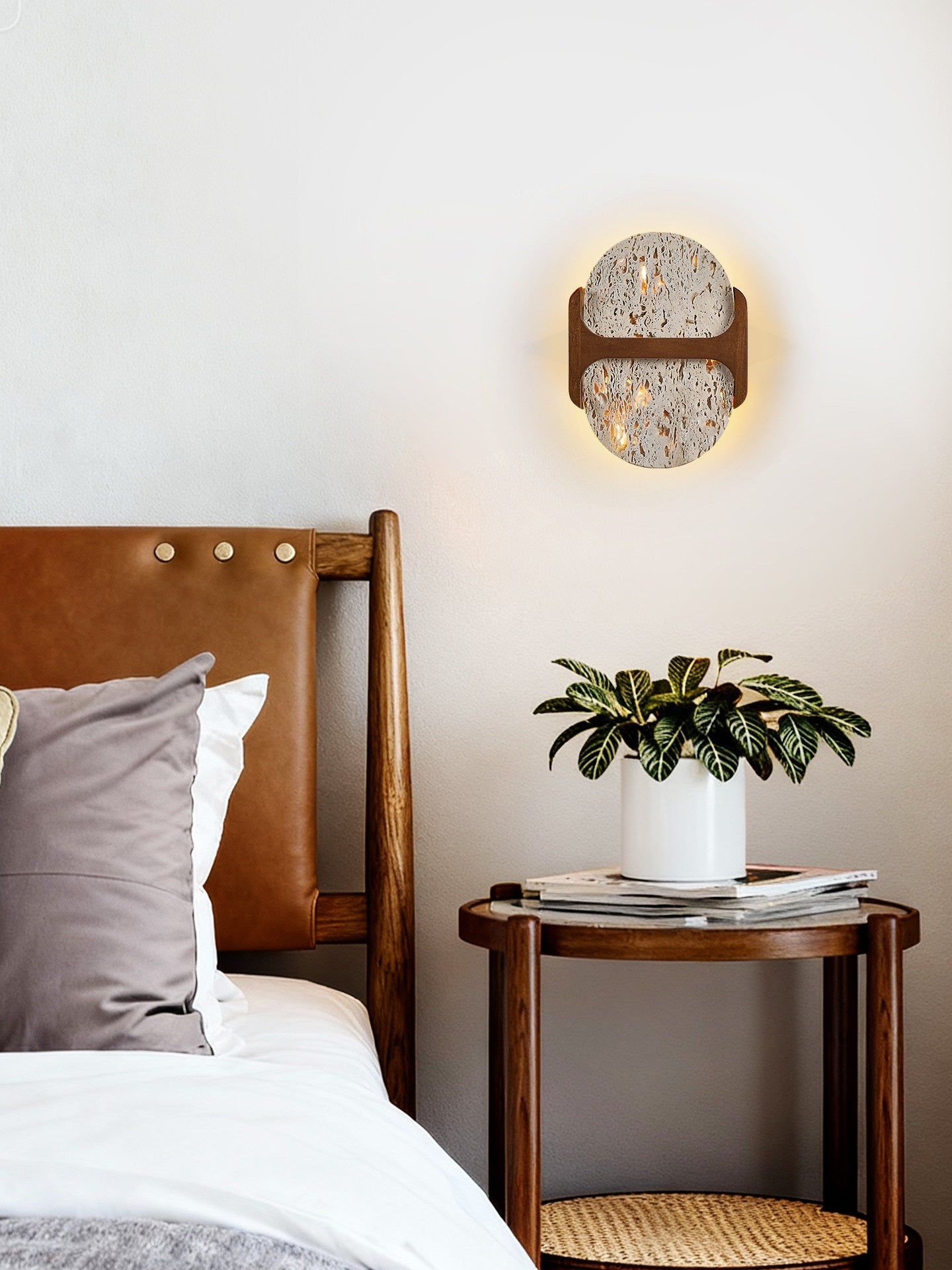 Applique murale moderne Arfast en Travertin jaune et noyer