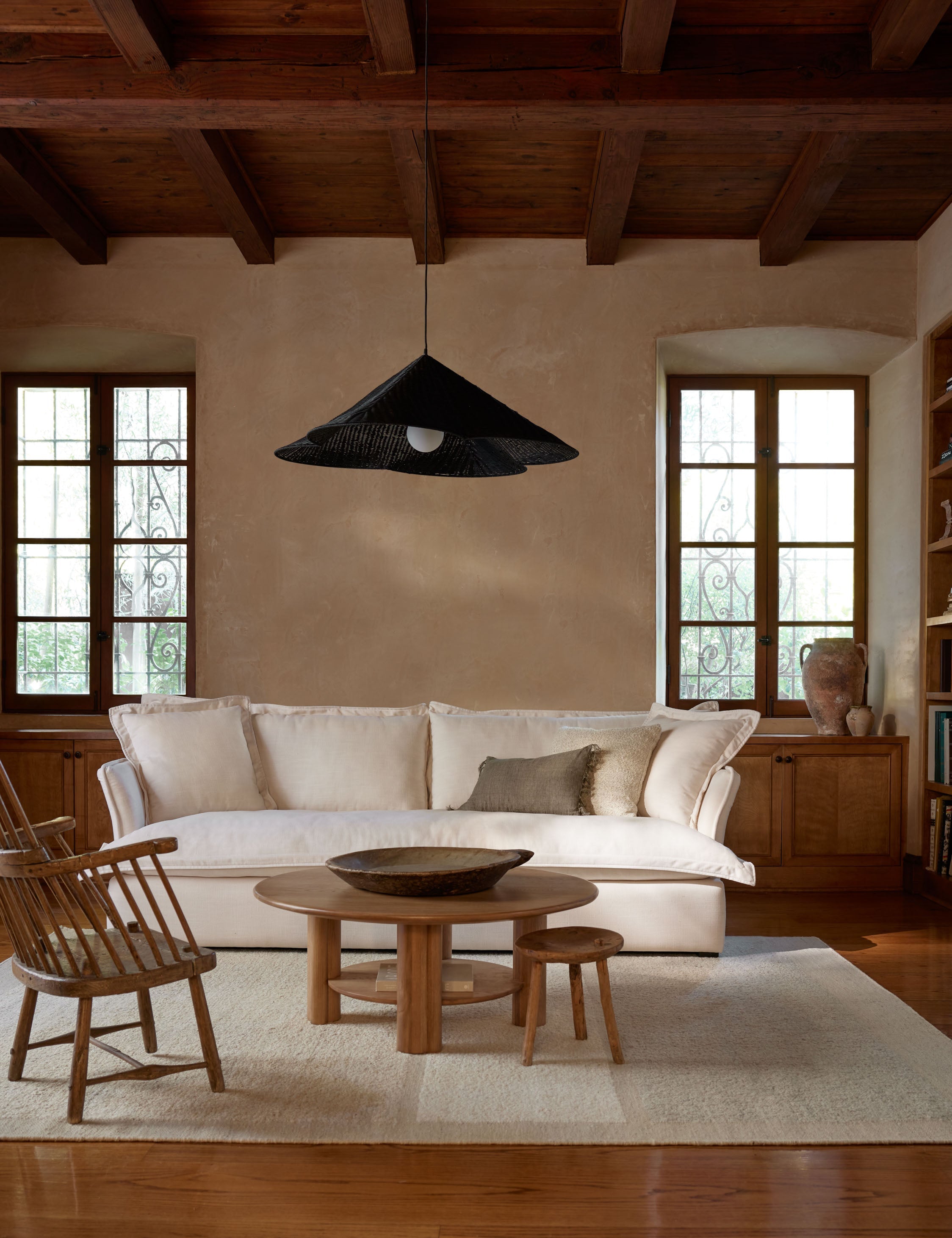 Suspension moderne Drummond en teinté rotin