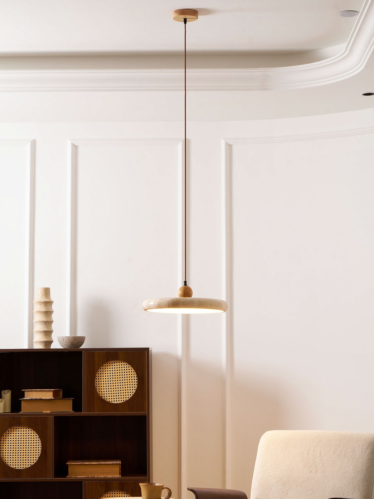 Suspension moderne Klaas en Travertin jaune et bois