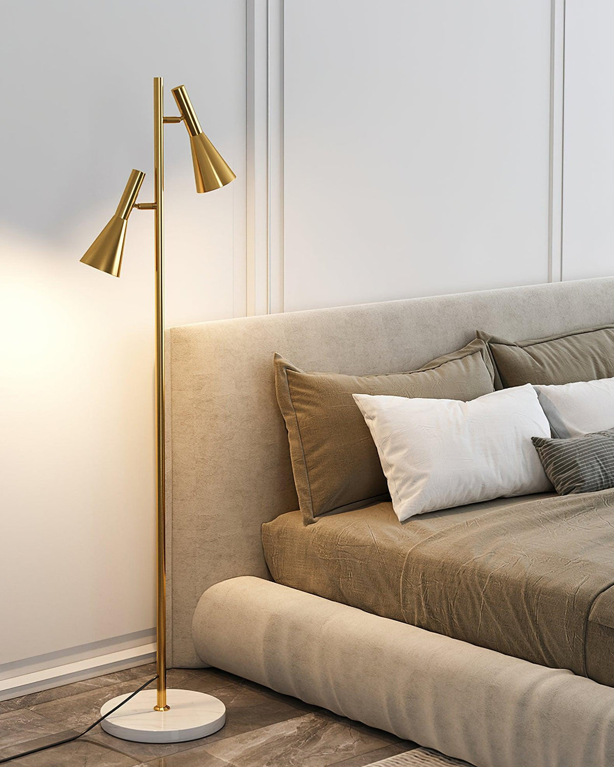 Lampadaire minimaliste Asen en Métal, Marbre, Fer Doré
