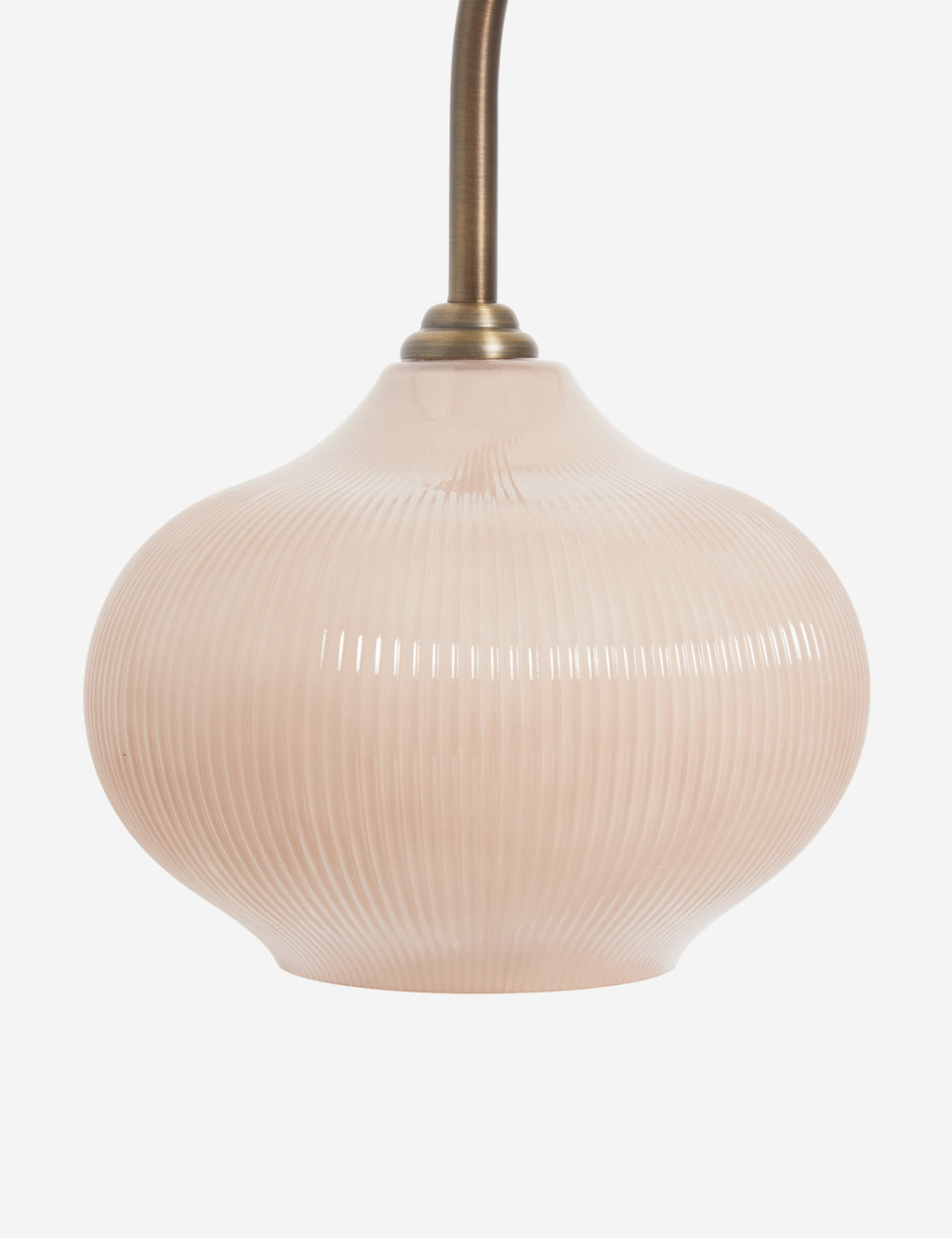 Lustre moderne Finnur en antiqure laiton - Antiqure laiton