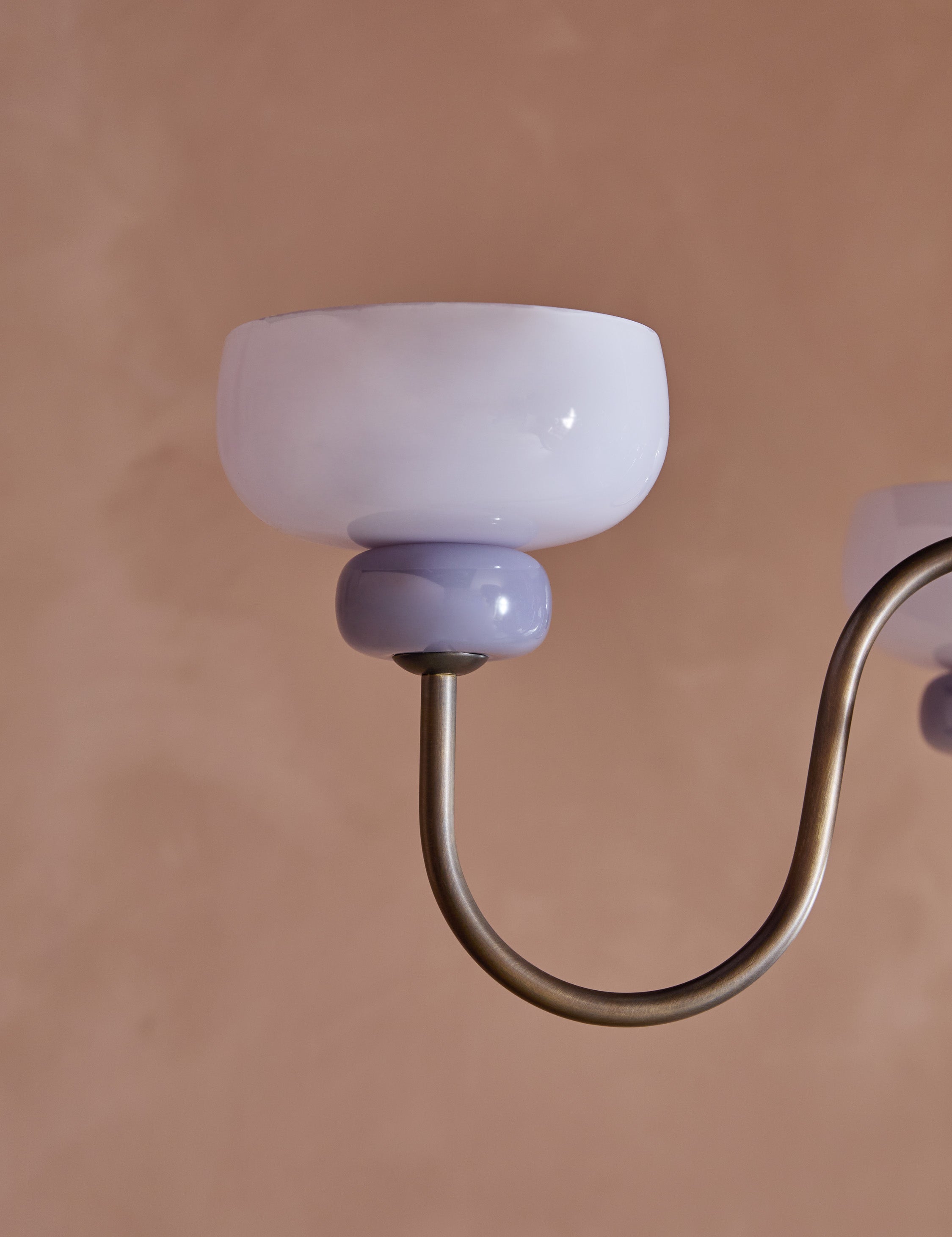 Lustre moderne Titus en laiton vieilli - Laiton vieilli