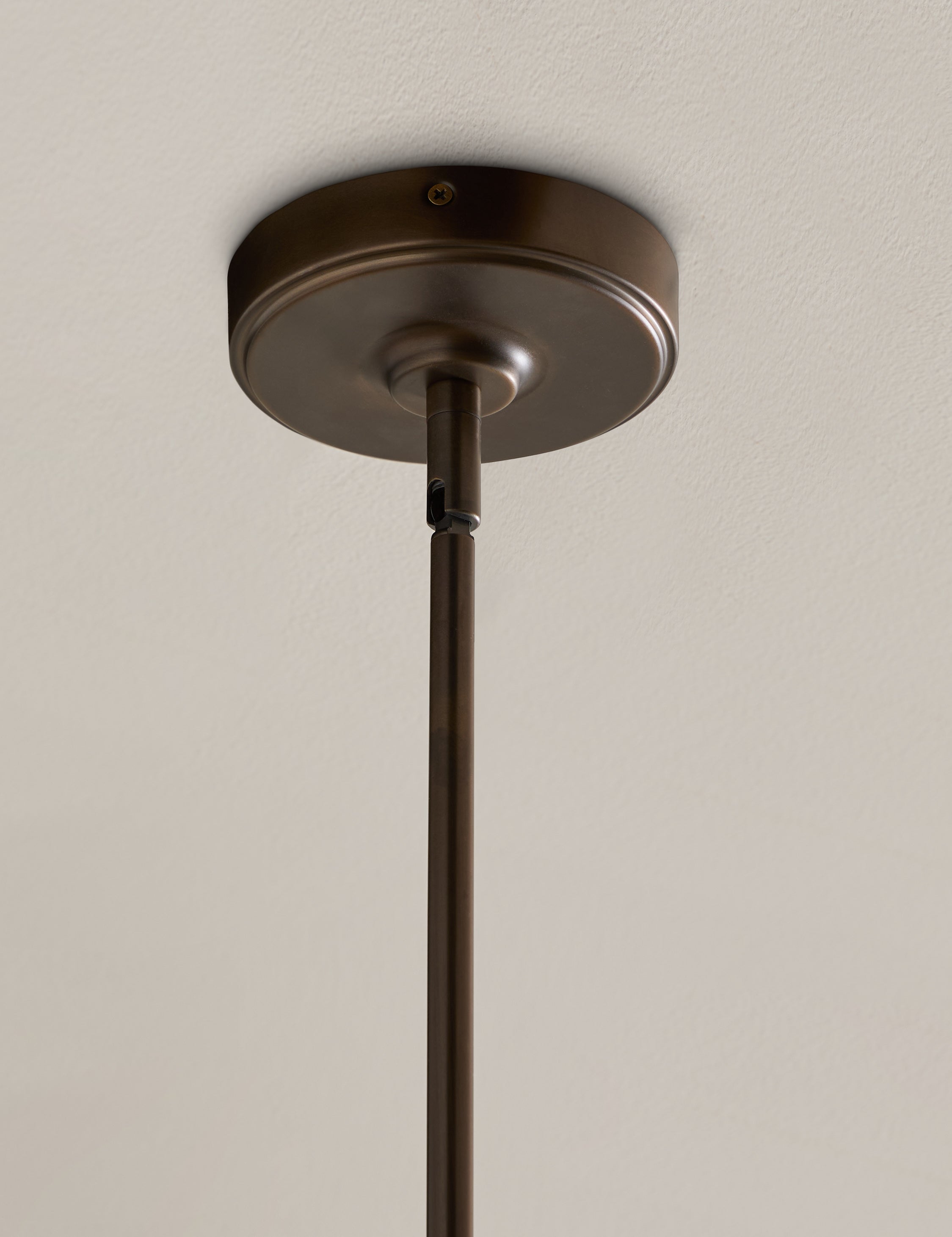 Lustre vintage Rickard en laiton bruni - Laiton bruni
