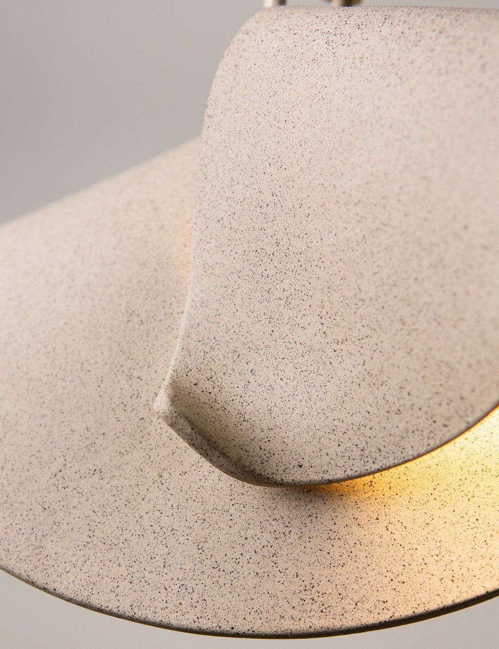 Suspension design Thurston en non émaillé céramique grès - Non émaillé céramique grès
