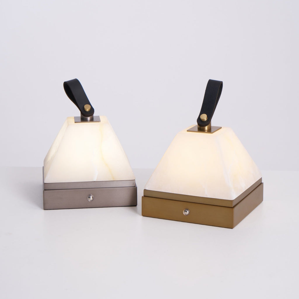 Lampe à poser moderne Archer en Albâtre Nickel et blanc