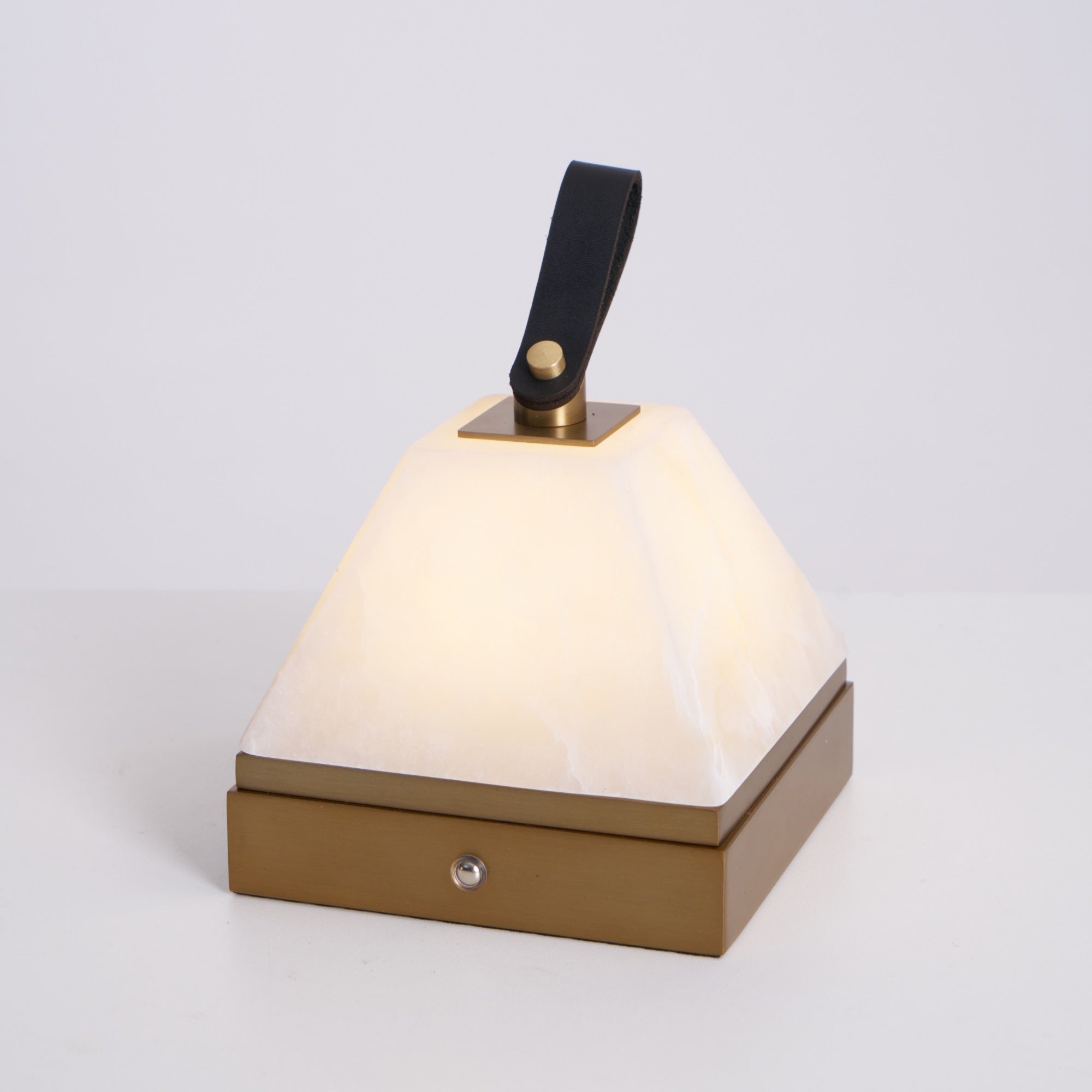 Lampe à poser moderne Archer en Albâtre Nickel et blanc