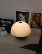 Lampe à poser moderne Loch en Albâtre, pierre Bronze et blanc