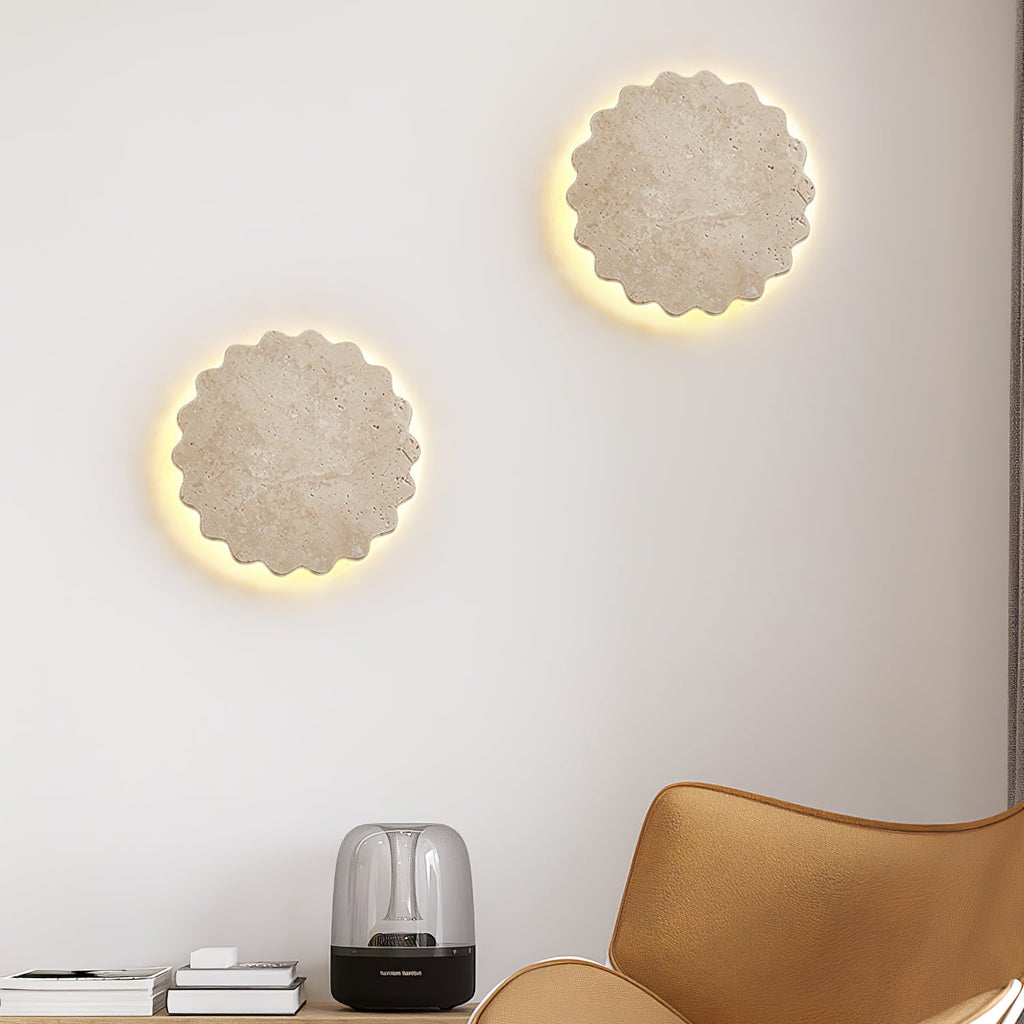 Applique murale moderne Vebjorn en Travertin jaune
