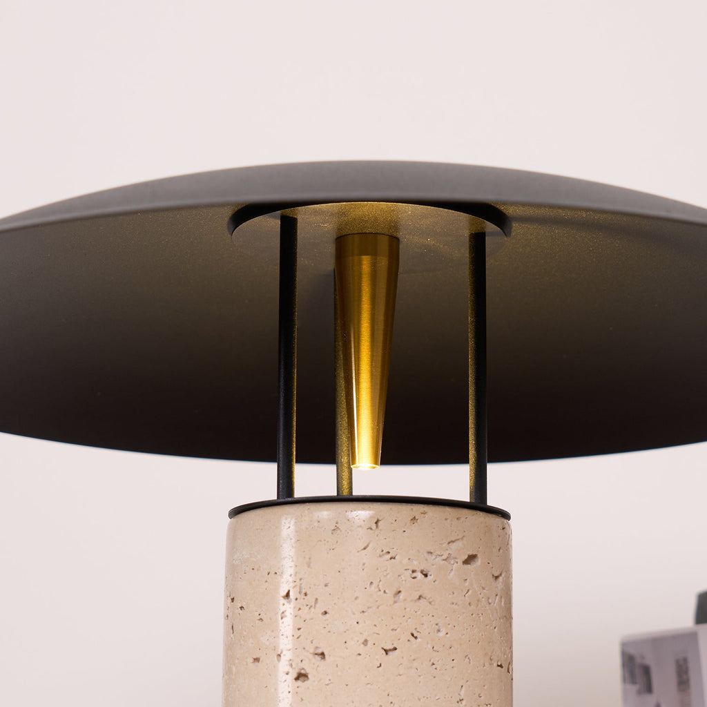 Lampe à poser moderne Loch en Travertin