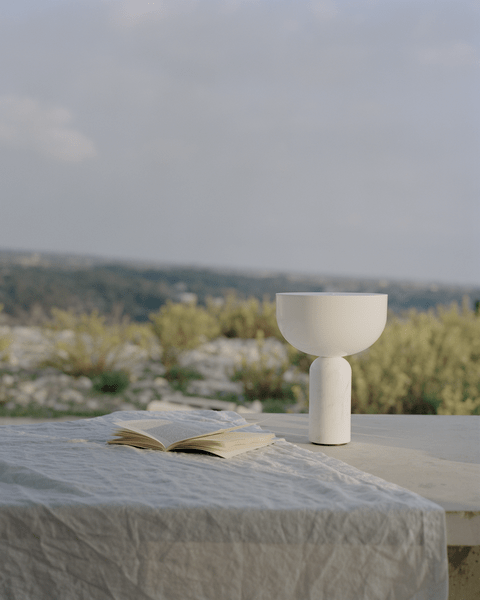 Lampe à poser moderne Fridrek en Marbre Foncé rouge
