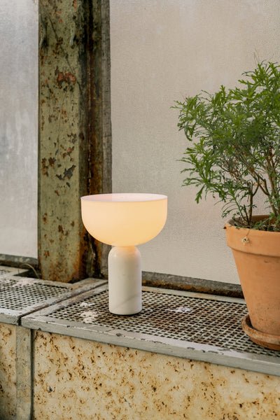 Lampe à poser moderne Fridrek en Marbre Blanc
