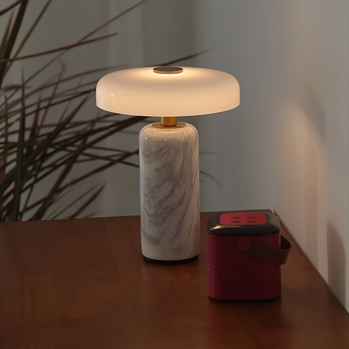 Lampe à poser moderne Fridrek en Marbre Noir